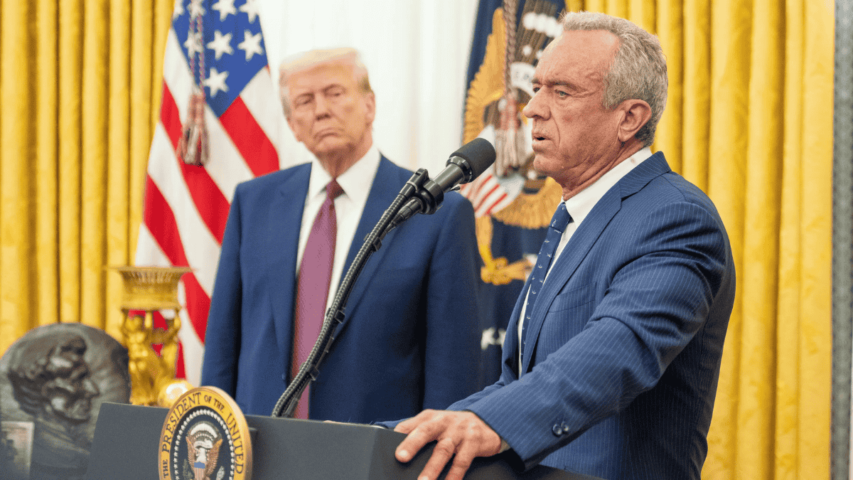 Robert F. Kennedy speaks at the podium on the occasion of his swearing in as U.S. Secretary of Health and Human Services SOURCE: White House photo gallery